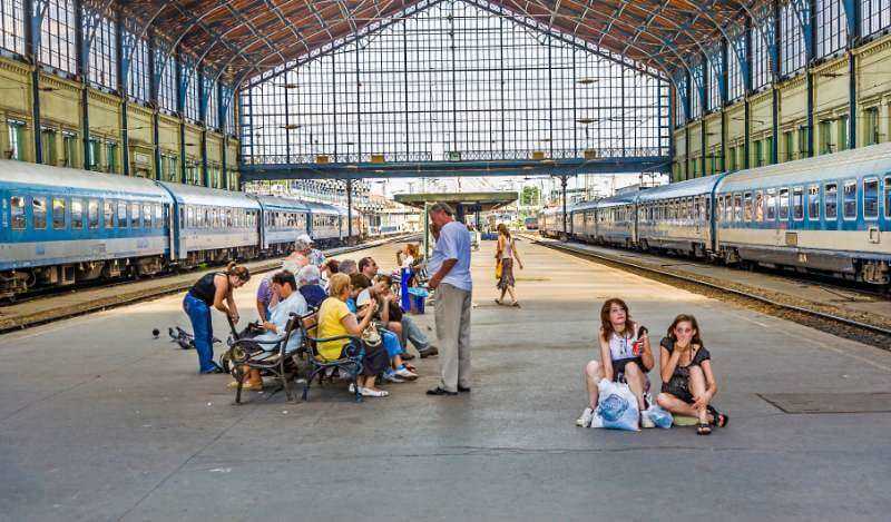 Bahnhöfe in Budapest